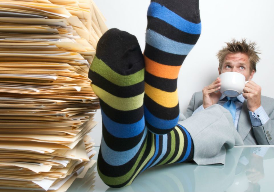 Продлить разрешение на работу